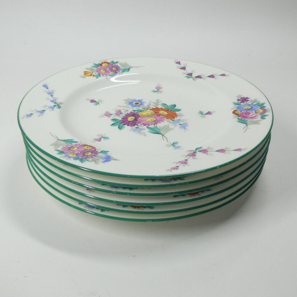 6 Wedgwood Plates x6915 Floral Green Vintage 7.75" Luncheon Salad